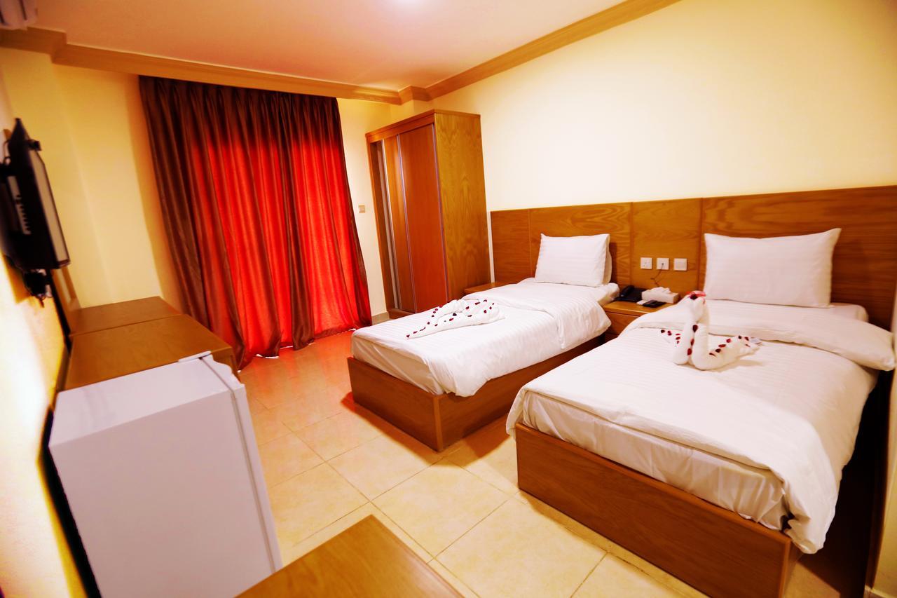 Jordan Flower Hotel Акаба Екстериор снимка